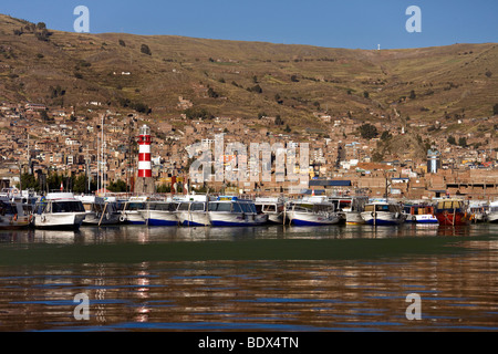 Stadt Puno am Ufer des Titicaca-See in Peru Stockfoto