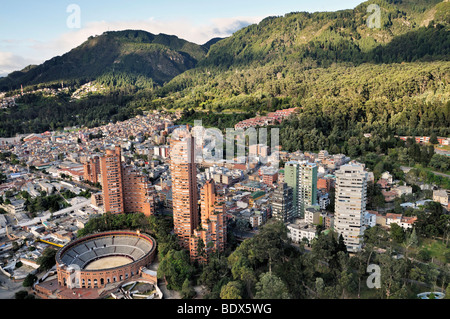 Luftaufnahme der Santa María Stierkampfarenen in Bogotá, Kolumbien. Stockfoto