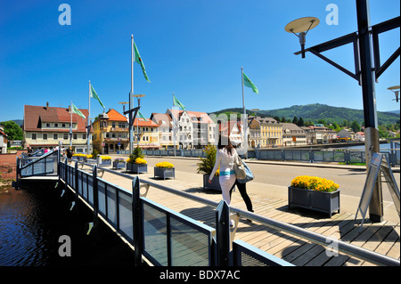 Stadtbruecke Stadtbrücke, Gernsbach, Murgtal, Schwarzwald, Baden-Württemberg, Deutschland, Europa Stockfoto