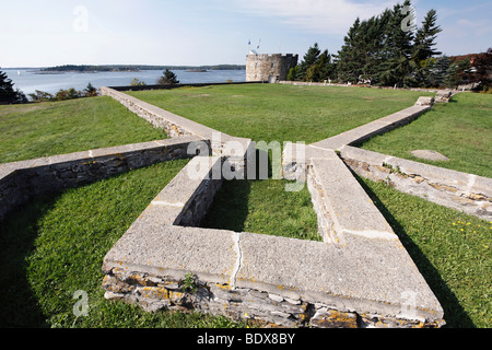 Wand-Ruinen eines Forts, Fort William Henry 1692, Pemaquid Point, Maine Stockfoto