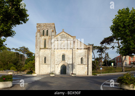 Basilique Notre-Dame-de-la-fin-des-Terres de Soulac-Sur-Mer, Soulac-Sur-Mer, Gironde, Aquitanien, Südfrankreich, Frankreich, Europa Stockfoto