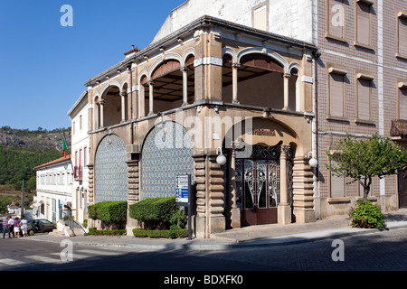 Boutique Sombrinha, ein Jugendstil-Gebäude in Castelo de Vide, Portalegre District, Alto Alentejo, Portugal Stockfoto