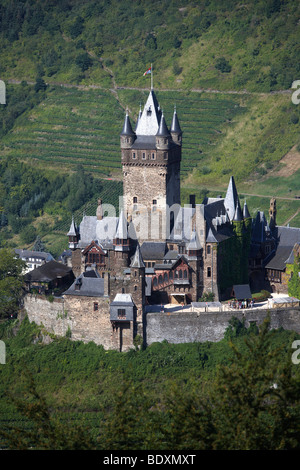 Cochem, Reichsburg, die hoch über der Mosel bei Cochem, Rheinland-Pfalz, Deutschland, Europa Stockfoto