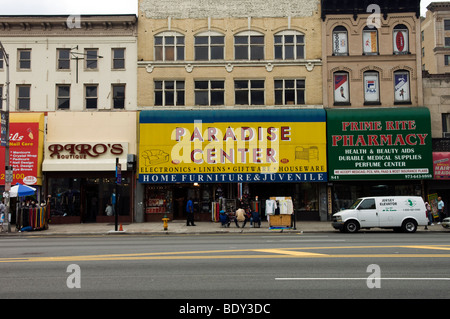 Market Street in der Innenstadt von Newark, New Jersey auf Dienstag, 8. September 2009. (© Frances M. Roberts) Stockfoto