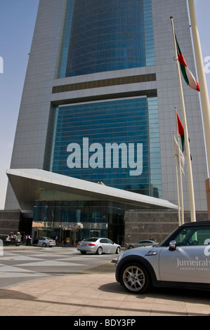 Jumeirah Emirat Towers im Financial District von Dubai Stockfoto