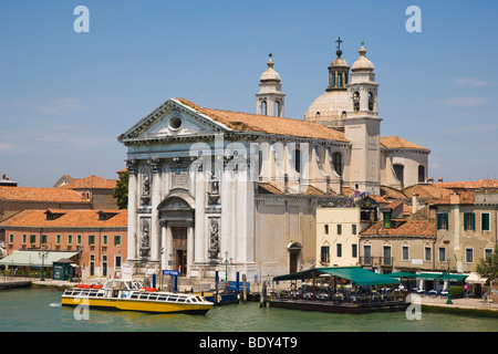 Ansicht der Kirche Santa Maria dei Rosario Dorsoduro von Canale della Giudecca in der Nähe von Zattere, Venedig, Italien, Europa Stockfoto