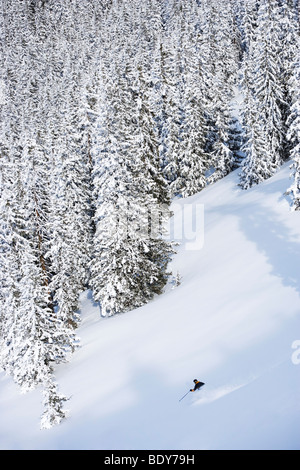 Mann tief im Hinterland. Stockfoto