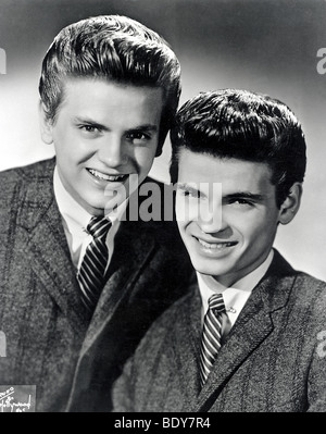 EVERLY BROTHERS - US vocal Duo mit Phil auf der linken Seite und Don Stockfoto