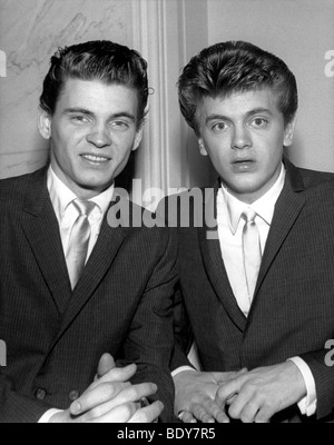 EVERLY BROTHERS - US vocal Duo mit Don auf der linken Seite und Phil Stockfoto