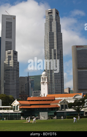 Cricket im Padang, Singapur Stockfoto