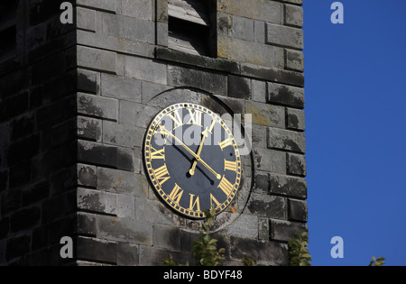 Uhr im Jahre 1783 Turm Stadthauses in der Küstenstadt Stadt Culross in Fife Stockfoto