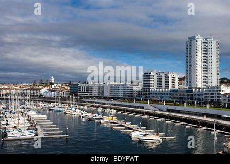 Blick auf Ponta Delgada, Azoren, Portugal, Europa Stockfoto