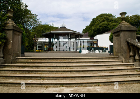 Dh Candie Park St Peter Port Guernsey Musikpavillon cafe Candie Park Gardens Coffee Shop Stockfoto