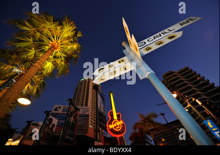 Hard Rock Cafe, Nachtaufnahme, Surfers Paradise, Gold Coast, New-South.Wales, Australien Stockfoto