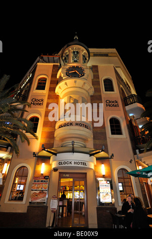 Clock Hotel, Nachtaufnahme, Surfers Paradise, Gold Coast, New-South.Wales, Australien Stockfoto