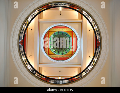 Glas-Ornamente, gewölbten Glasdach, großen zentralen Kuppel, QVB, Queen Victoria Building, Einkaufszentrum, Sydney, New South W Stockfoto