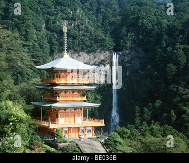 3 Pagode Nachisan Seiganto-Ji-Tempel und Nachi-Wasserfall Stockfoto