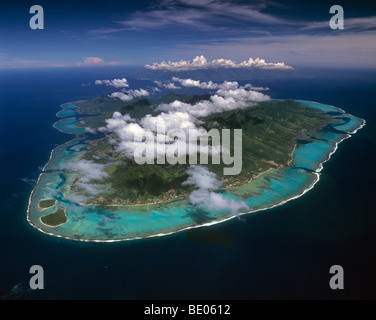 Französisch-Polynesien, Gesellschaftsinseln, Gesellschaftsinseln; Inseln unter dem Winde, Luftaufnahme von Moorea Stockfoto
