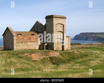 Reste des Hauses Fan Guibal die Belüftung Huntcliff Eisenstein Bergwerk vorgesehen eröffnet 1872 geschlossen 1906 Stockfoto