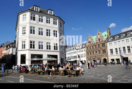 Straßencafé in der Fußgängerzone von Skandinvien, Nordeuropa, Kopenhagen, Dänemark, Europa Stockfoto