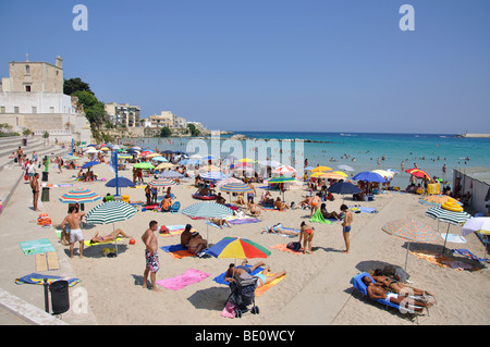 Stadtstrand, Otranto, Provinz Lecce, Apulien Region, Italien Stockfoto