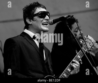 Jean Claude King spielen mit der Dub Pistols The Glade Festival 2009 Stockfoto