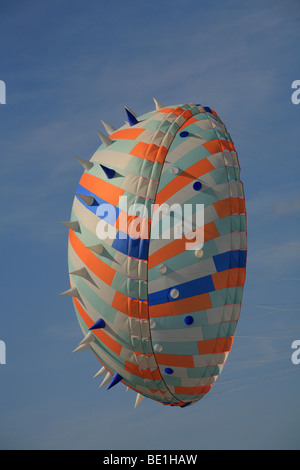 Riesige Drachen beim Bristol Kite Festival 2009. Stockfoto