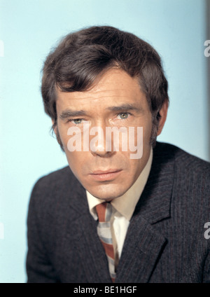 MIKE PRATT UK TV-Schauspieler im Jahr 1967 während der Hauptrolle als Jeff Randall in der Serie Randall &amp; Hopkirk verstorbenen Stockfoto