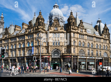 Äußere des Edwardianischen Kirkgate Markt (Märkte) der Stadt Leeds, Leeds, West Yorkshire, England Stockfoto