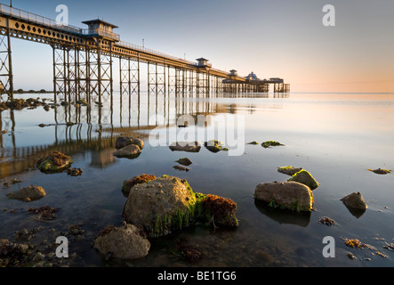 Llandudno Pier in Llandudno, Gwynedd, Nordwales, Sunrise, UK Stockfoto