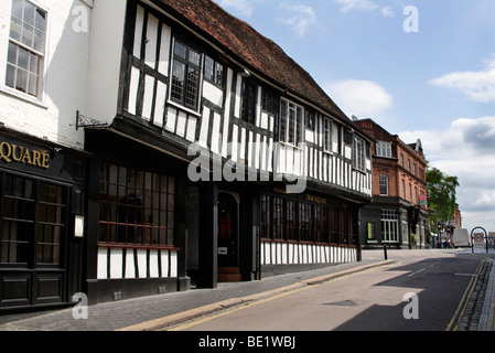Holz gerahmte Kneipe in St Albans, Hertfordshire, England, UK Stockfoto