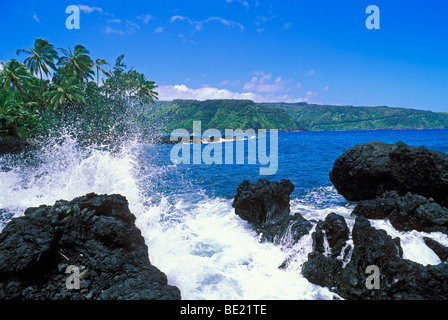 Die Hana Highway und Pazifik Küste von Ke'anae Halbinsel, Maui, Hawaii Stockfoto