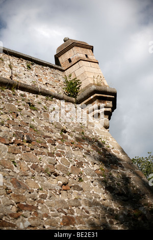 Die zum UNESCO-Weltkulturerbe erklärten Stadt Wände von Mont-Louis in den Pyrenäen-orientalische Region Frankreichs Stockfoto