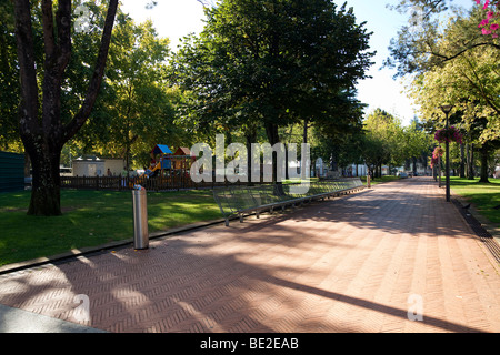 Park in Dona Maria II Platz in Vila Nova de Famalicão, Braga District, Minho, Portugal. Stockfoto