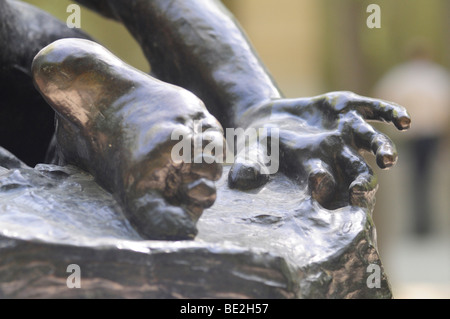 Skulpturen von Auguste Rodin ausgestellt im Garten des Musée Rodin in Paris, Frankreich. Stockfoto