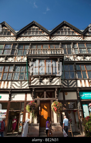 Großbritannien, England, Staffordshire, Stafford, Greengate Street, hohes Haus, Tudor Holz gerahmte Hausfassade Stockfoto