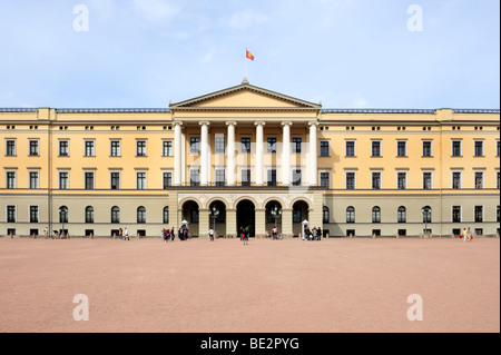 Der königliche Palast, Oslo, Norwegen, Skandinavien, Nordeuropa Stockfoto