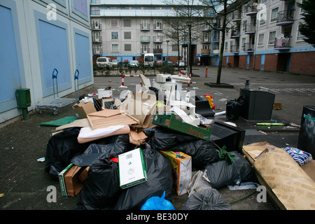 De Bijlmer ist eine schlechte Gegend in Amsterdam. Die Bevölkerung ist überwiegend Ausländer und Beschäftigungsmöglichkeiten sind gering. Es gibt eine hohe o Stockfoto