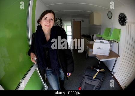 "Tempo Wonen" ist Een Bedrijf in Nederland Dat Tijdelijke Woningen Ontwerpt, Ontwikkelt En Bouwt Voor Studenten. De Einheiten Zijn ge Stockfoto