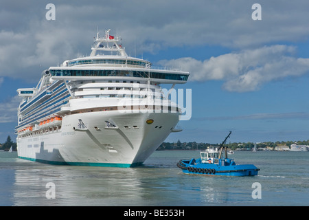 Diamond Princess Kreuzfahrtschiff im Hafen von Auckland, Nordinsel, Neuseeland Stockfoto