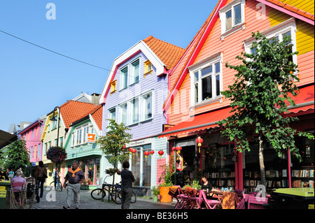 Traditionelle bunte Holzhäuser in Stavanger, Norwegen, Skandinavien, Nordeuropa Stockfoto