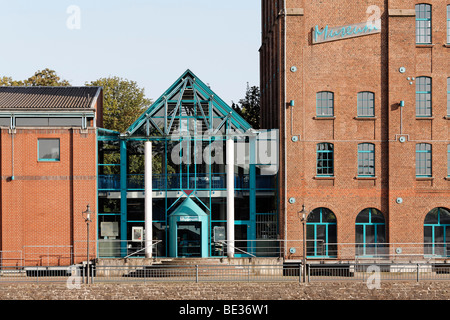 Kultur Und Stadthistorisches Museum kulturelle und historische Museum der Stadt, ehemalige Lagerhalle, Innenhafen, Duisburg, Ruhr Stockfoto