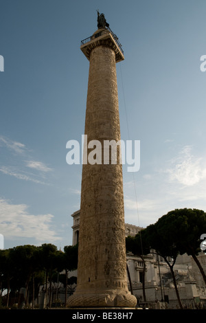 Trajanssäule in Rom Stockfoto