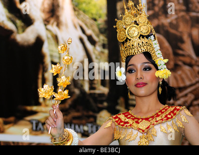 Tänzerin, eine klassische Khmer Tanz, Kambodscha, Südost-Asien zu tun Stockfoto