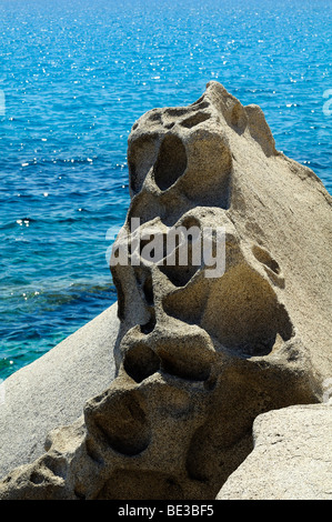 Granitfelsen, geprägt von Wind und Meer, Spiaggia Santo Stefano, Cala Santa Caterina, Villasimius, Sardinien, Italien, Europa Stockfoto