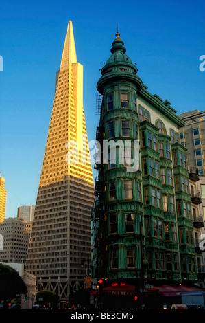 Transamerica Pyramid und Sentinel Gebäude, San Francisco, USA, Nordamerika
