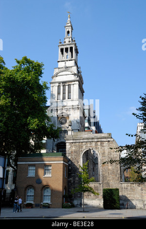 Die Überreste der Christus Kirche Greyfriars in Newgate Street, London, England, UK. Stockfoto