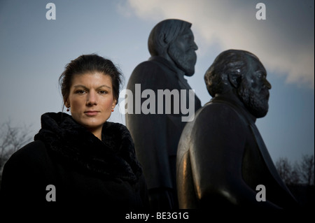 Sahra Wagenknecht, DIE LINKE Partei, in der Marx-Engels-Denkmal in Berlin, Deutschland, Europa Stockfoto