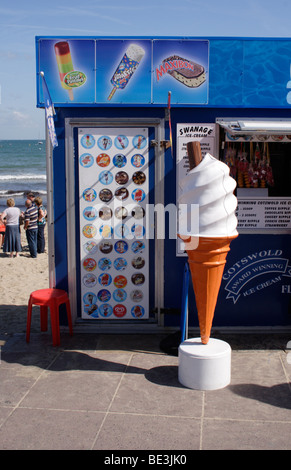 Eis Kiosk am Swanage Dorset Stockfoto