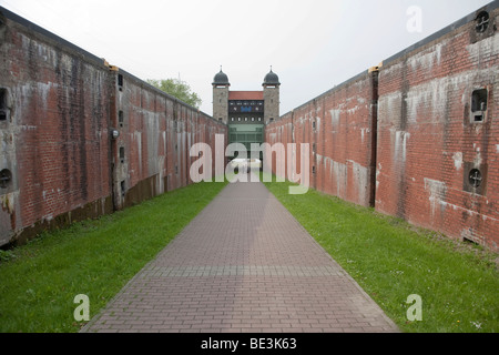 Altes Schiff Aufzug Heinrichburg, Schleusenpark Schloss park Waltrop, Nordrhein-Westfalen, Deutschland, Europa Stockfoto